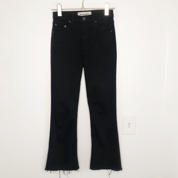 Reformation • Flood and Flare Jeans Cropped Black - Picture 5 of 8